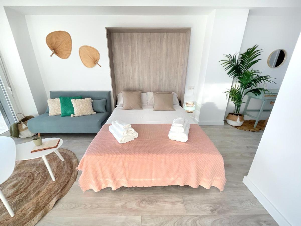 Cs6 Kaleria Suites Almería Eksteriør bilde