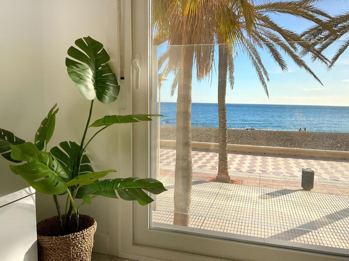 Cs6 Kaleria Suites Almería Eksteriør bilde